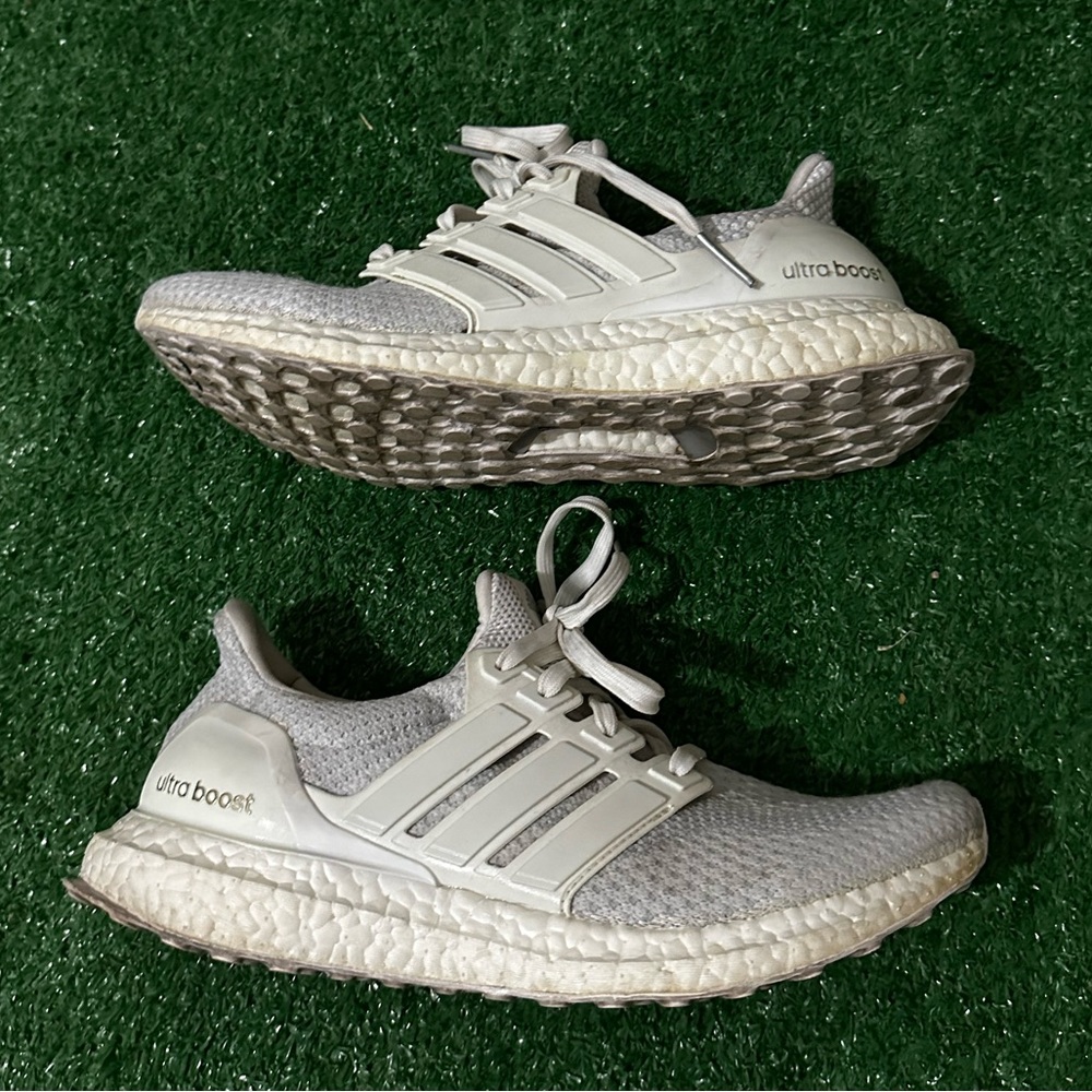 Adidas Ultraboost White Size 7.5 Men’s